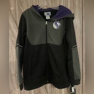 NWT NBA Sacramento Kings XL YOUTH Hoodie FULL ZIP